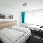 Zur Sonne Hotel